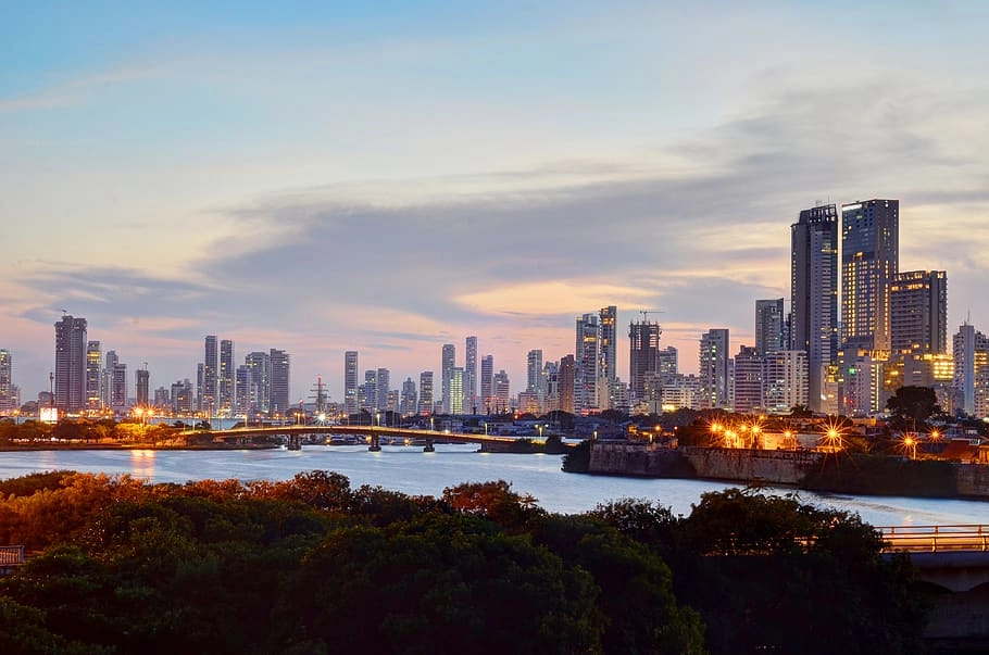 The Ultimate 7-Day Cartagena de Indias Travel Guide: What to Do, Where to Stay, Eat, and Explore