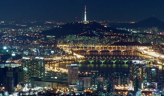 The Ultimate Seoul Nightlife Guide: Top 5 Gentlemen’s Clubs, 5 Discotheques, 5 Lounge &amp; Rooftop Bars with Locations, Reviews, Hours, Prices, and VIP Tips